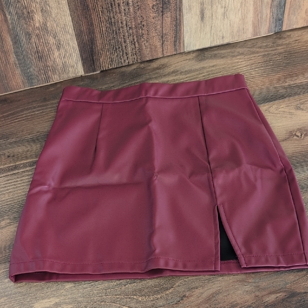 NWT Shein Burgundy Faux Leather Mini Skirt XS